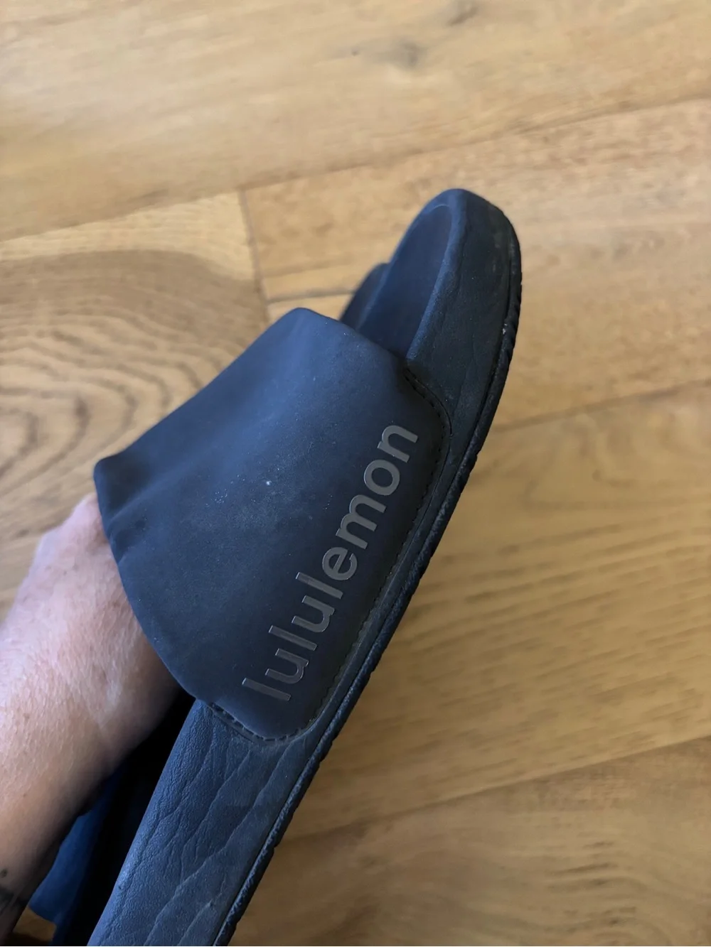 Lululemon slides womens 9 black